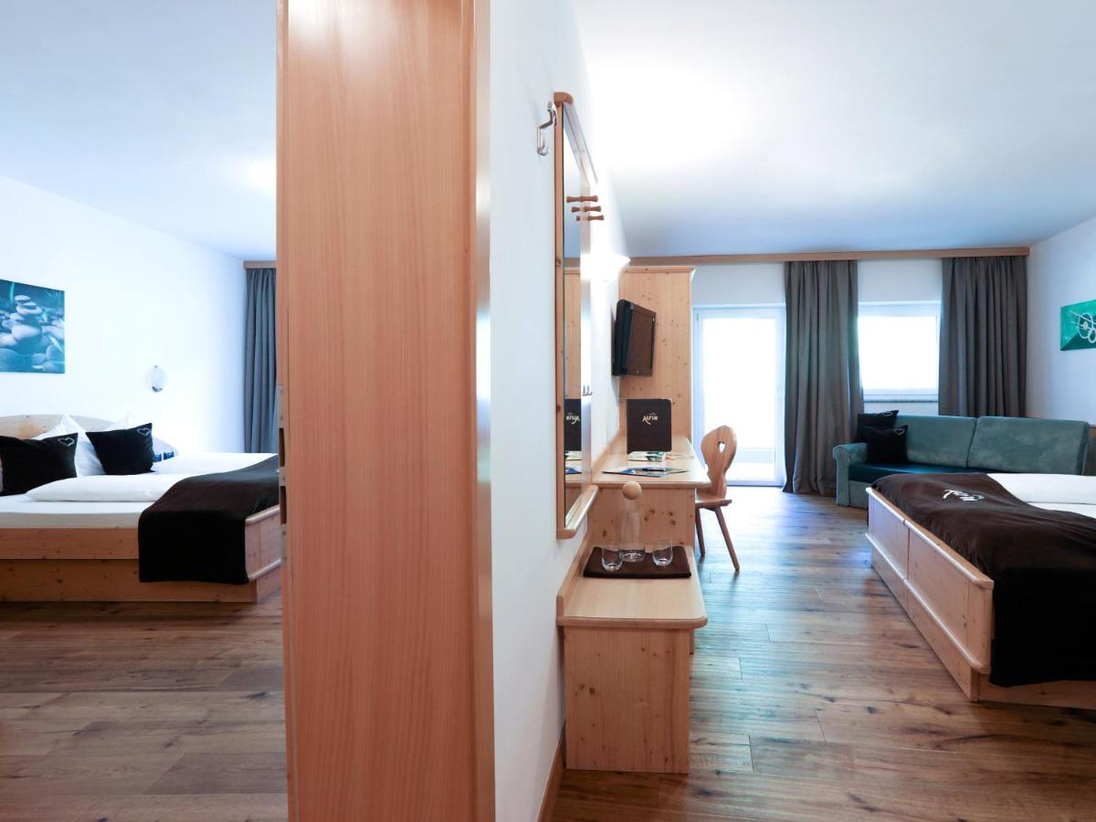 Hotel Alpin Colle Isarco Esterno foto