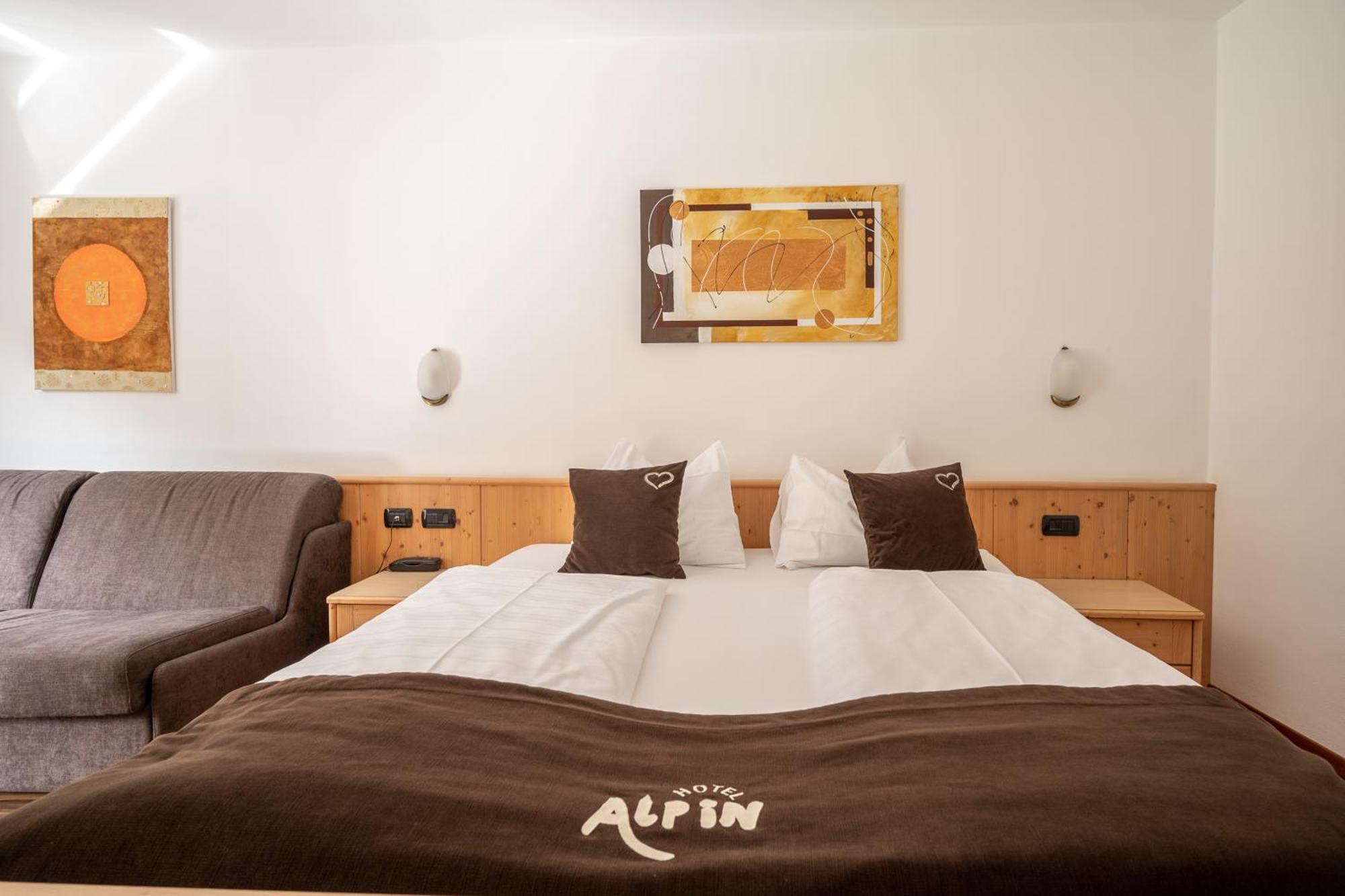 Hotel Alpin Colle Isarco Esterno foto