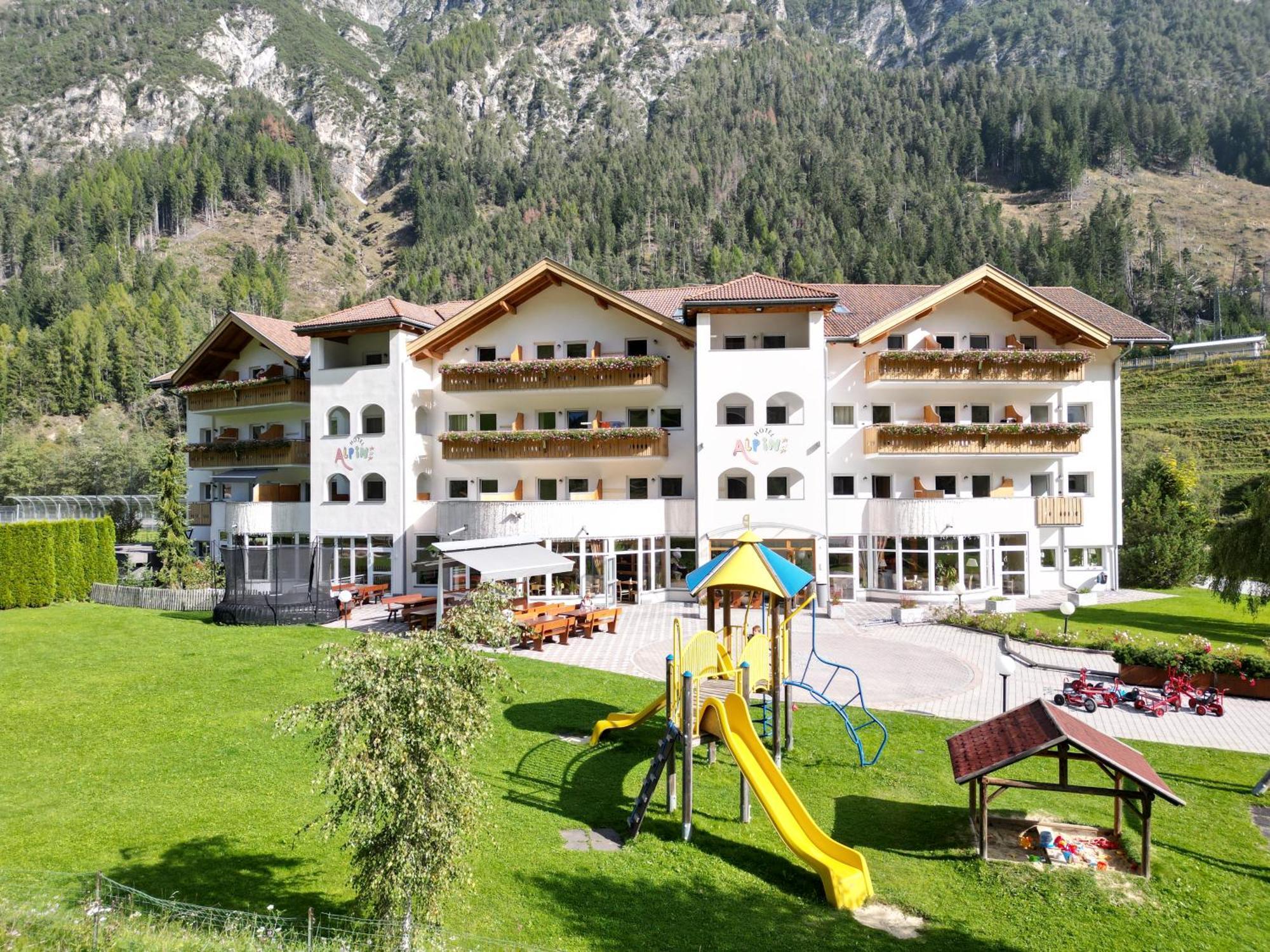 Hotel Alpin Colle Isarco Esterno foto