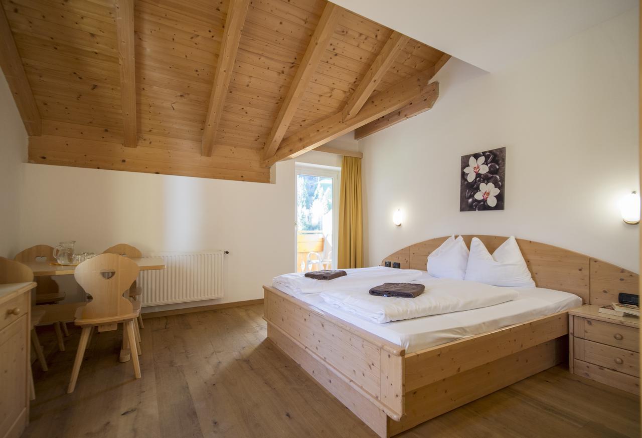Hotel Alpin Colle Isarco Esterno foto