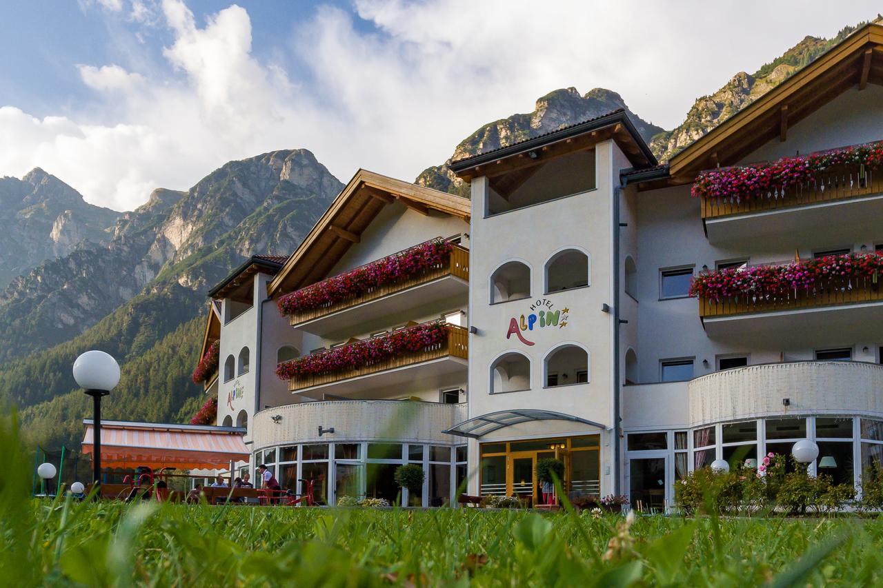Hotel Alpin Colle Isarco Esterno foto