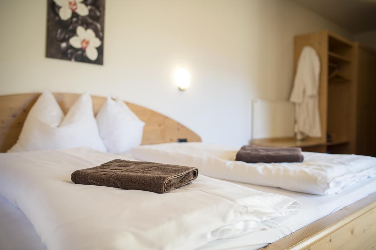 Hotel Alpin Colle Isarco Esterno foto